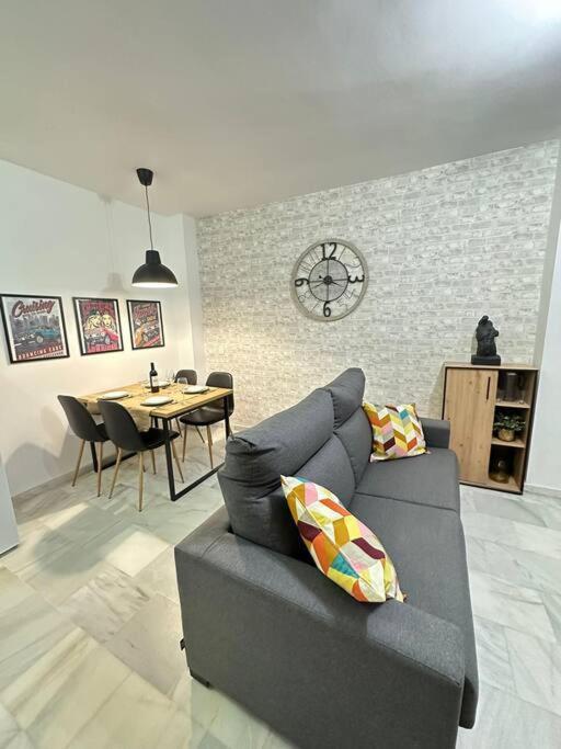 Moderno Apartamento Junto Al Mar- Apartamentos Don Diego Торемолинос Екстериор снимка